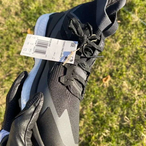Size 10.5 Men’s Adidas Terrex Hiker Boost New - Picture 4 of 8